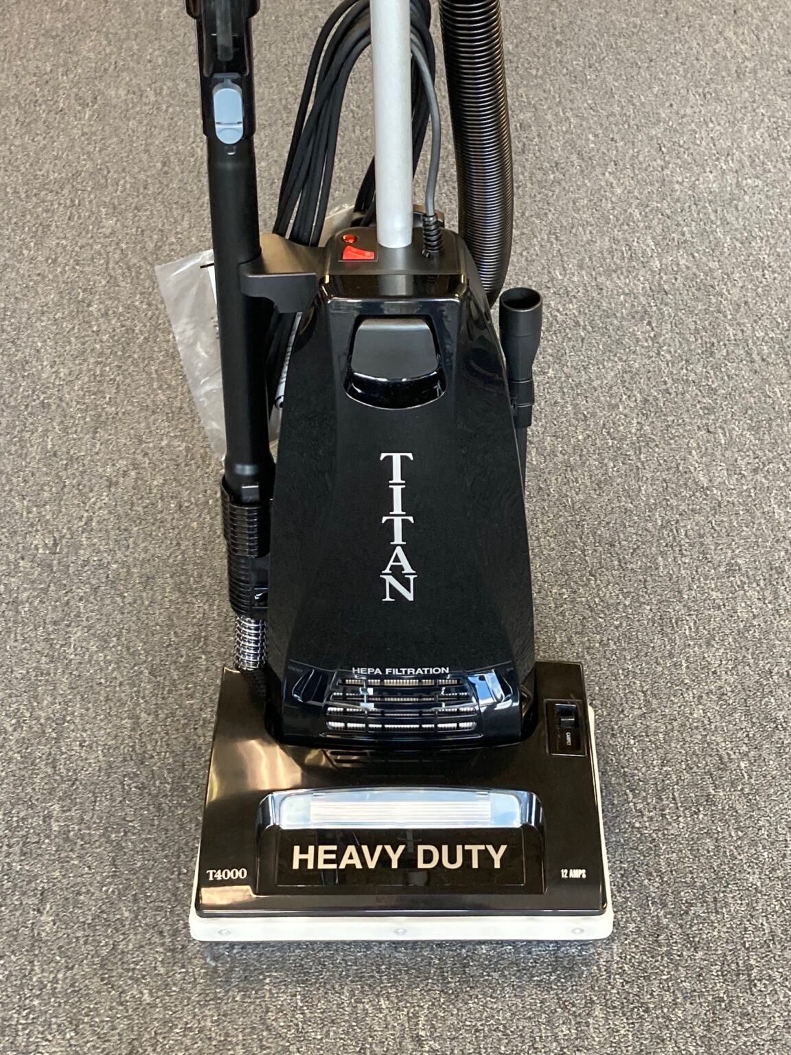 Titan heavy duty vacuum T4000.2 commercial upright White Vacuum